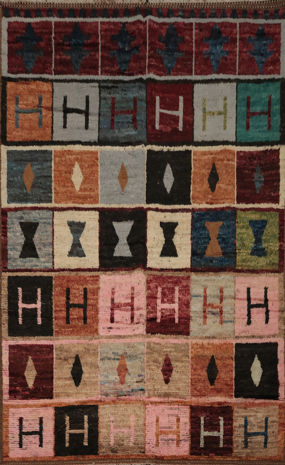 Colorful Geometric Moroccan Area Rug 7x10 for a Vibrant Living Room