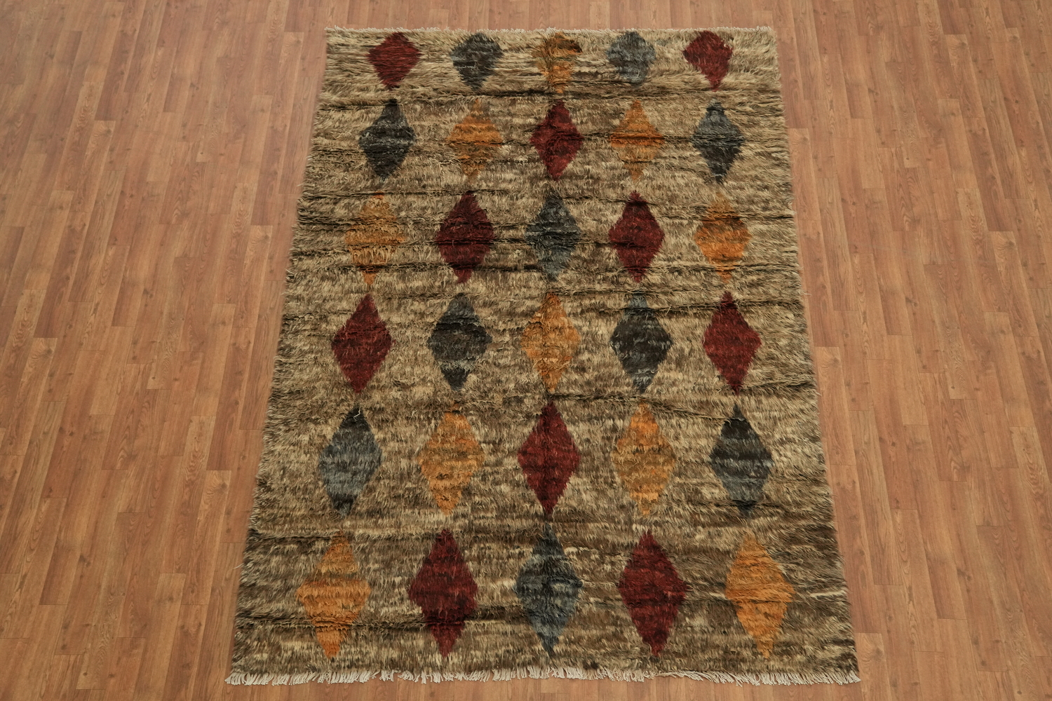 Bohemian Earth Tone Rug Featuring Classic Diamond Design 6x9