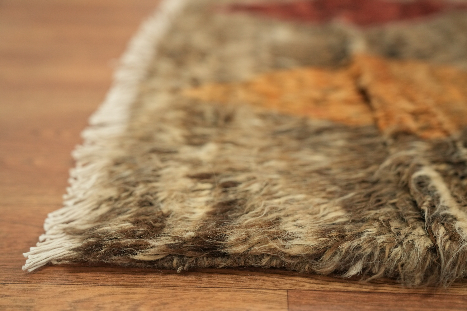 Bohemian Earth Tone Rug Featuring Classic Diamond Design 6x9