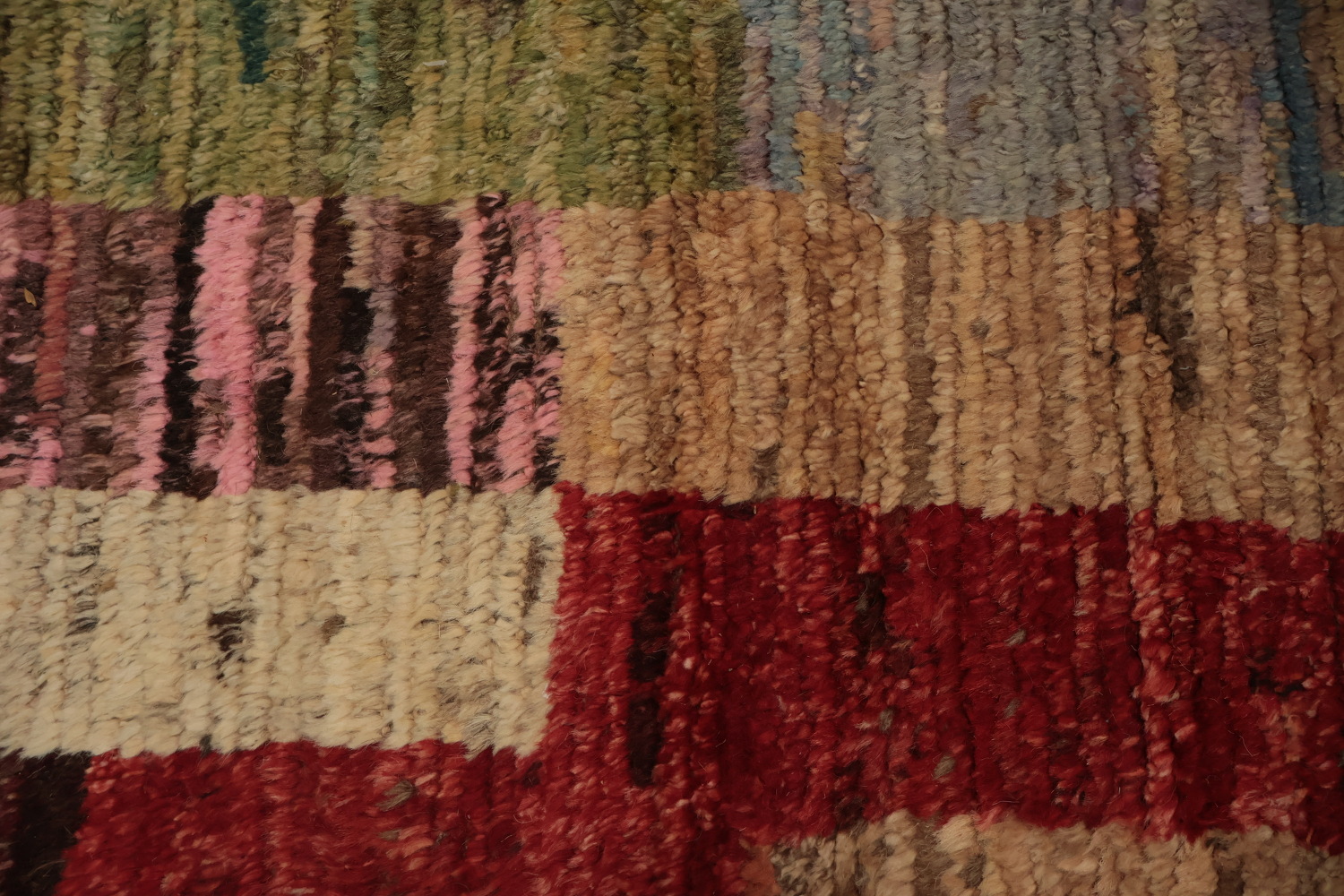 Artisan Moroccan Large Rug 10x14 Discover Bold Use of Color and Texture
