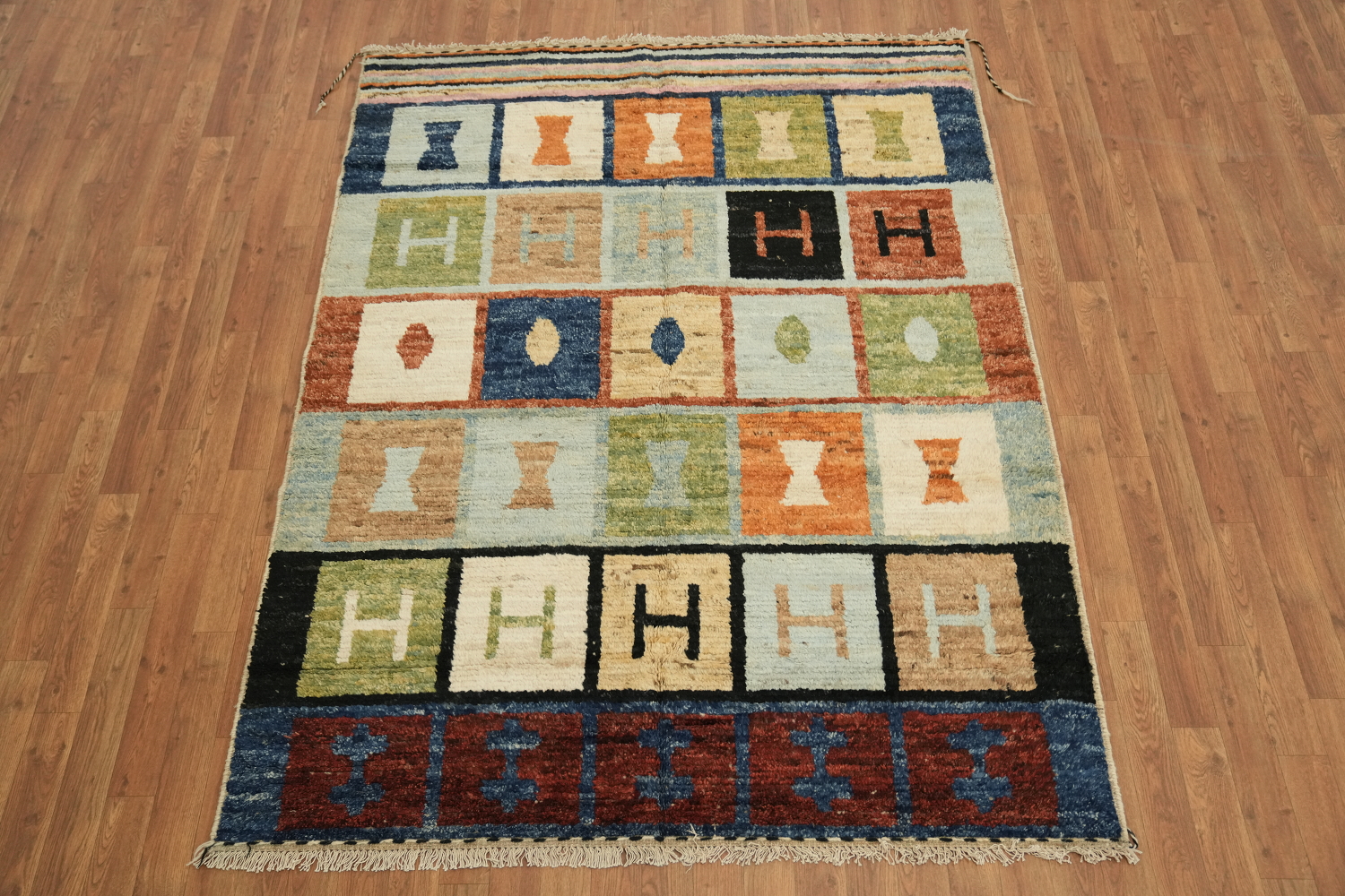 Hand-Knotted Wool Moroccan Area Rug 5x7
