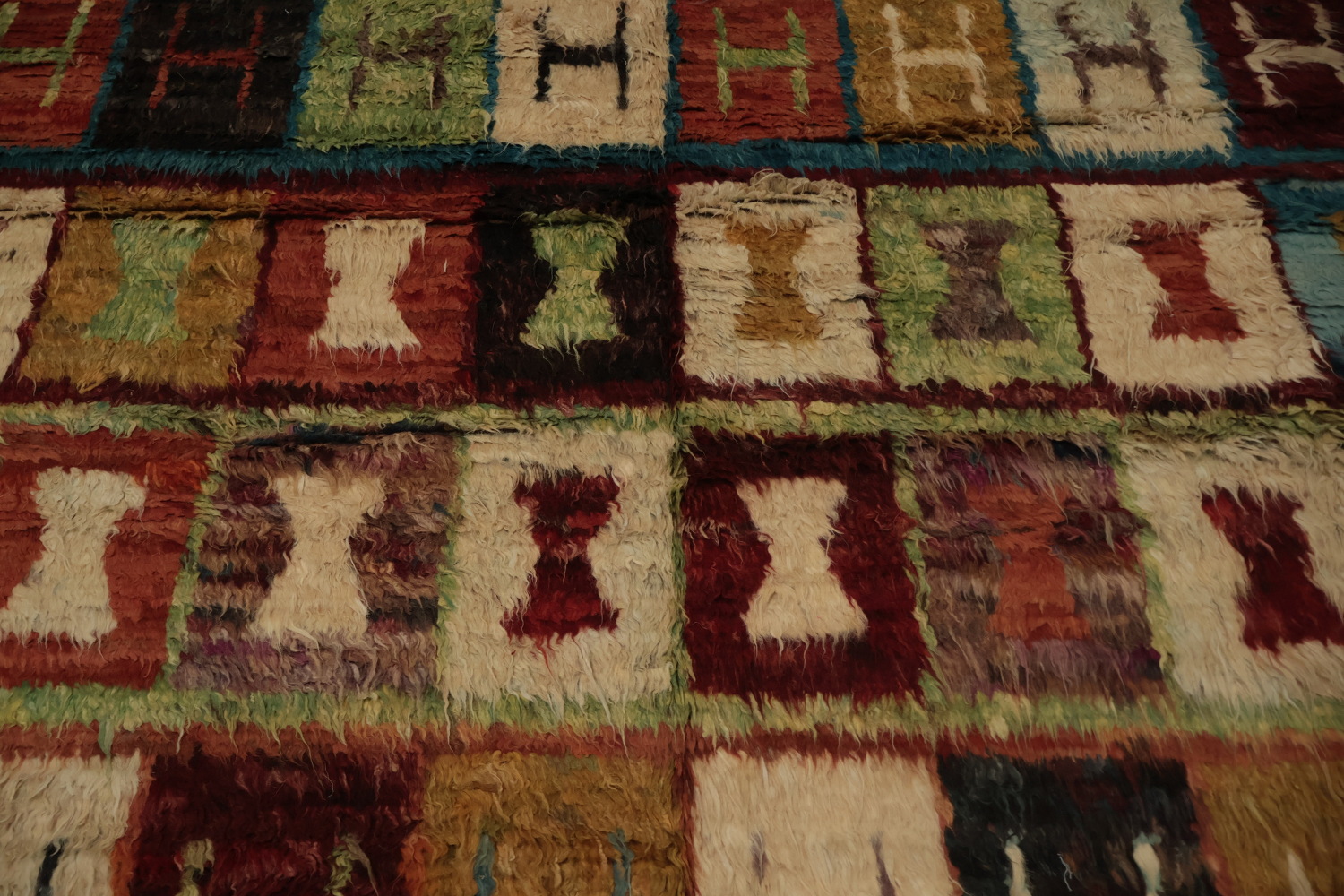Geometric Moroccan Berber Wool Area Rug 7x10