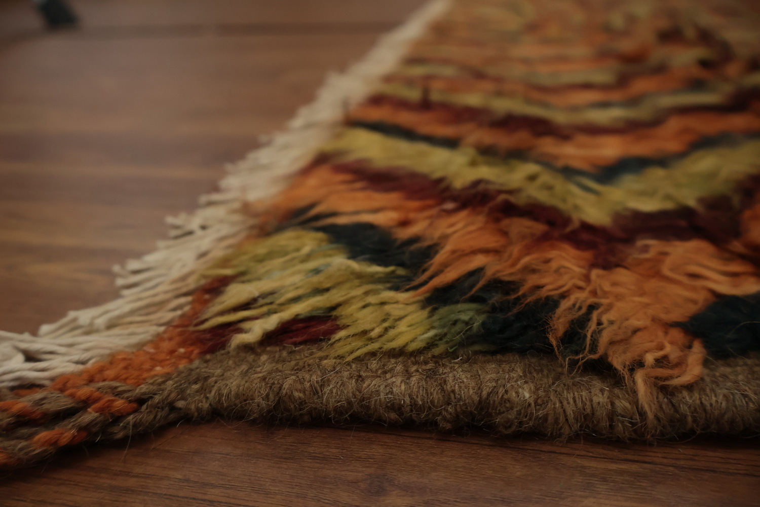 Chevron Moroccan Berber Area Rug 6x8 in Rustic Shade Colors