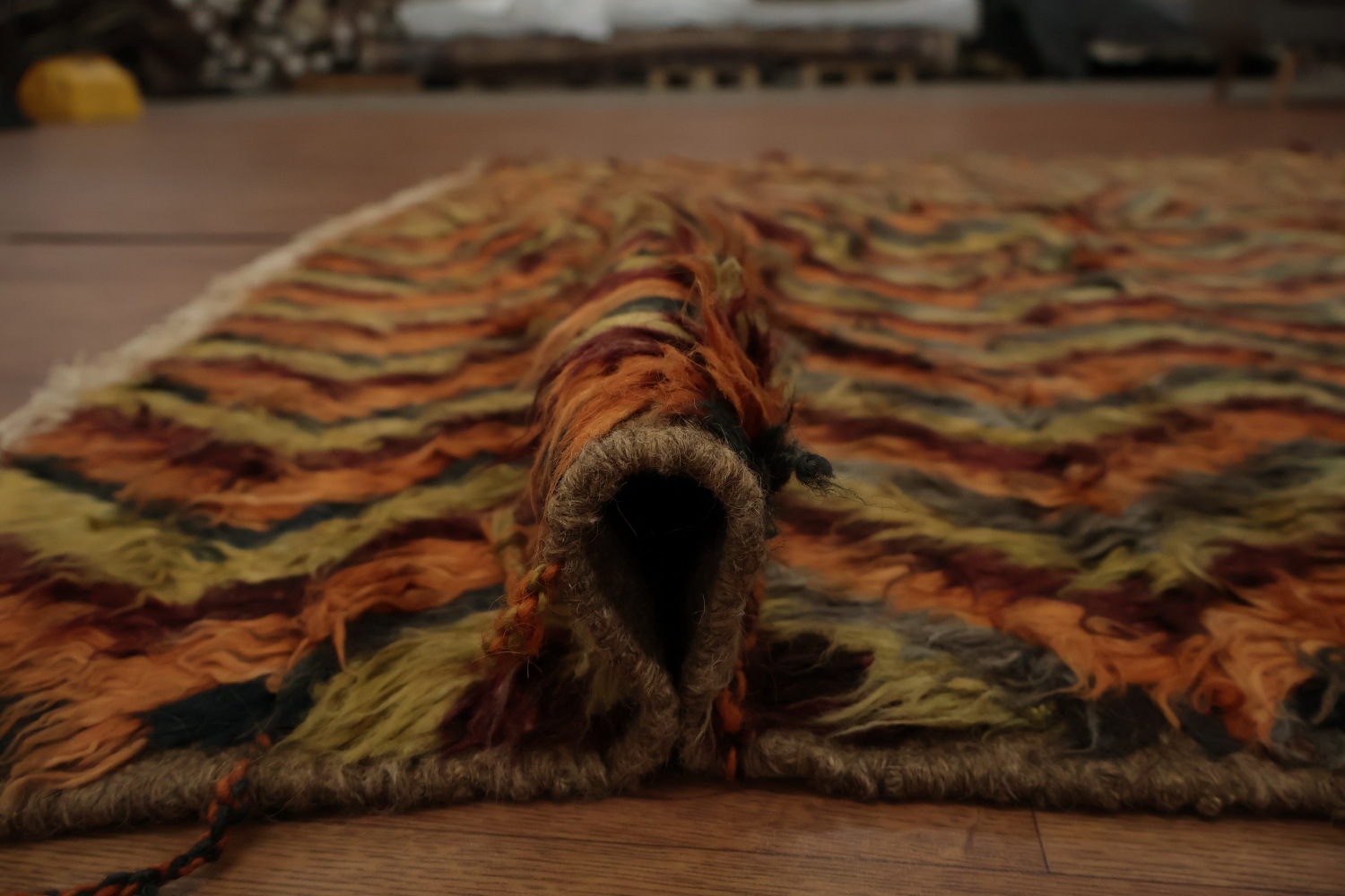 Chevron Moroccan Berber Area Rug 6x8 in Rustic Shade Colors