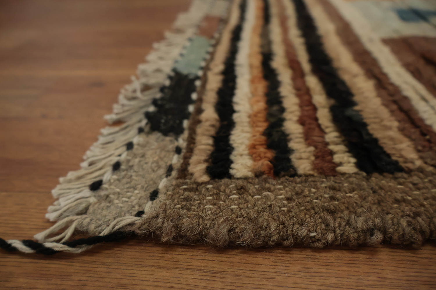 Captivating Moroccan Geometric Area Rug 10x13 for Artistic Ambiance