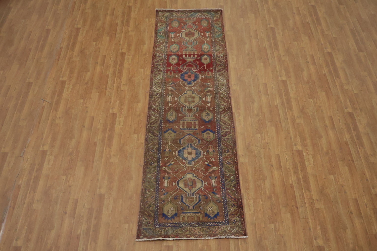 Geometric Wool Heriz Persian Runner Rug 3x11