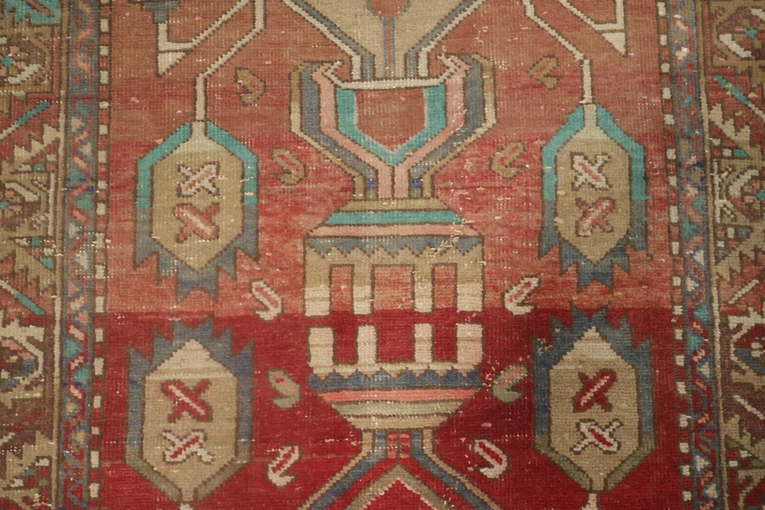 Geometric Wool Heriz Persian Runner Rug 3x11