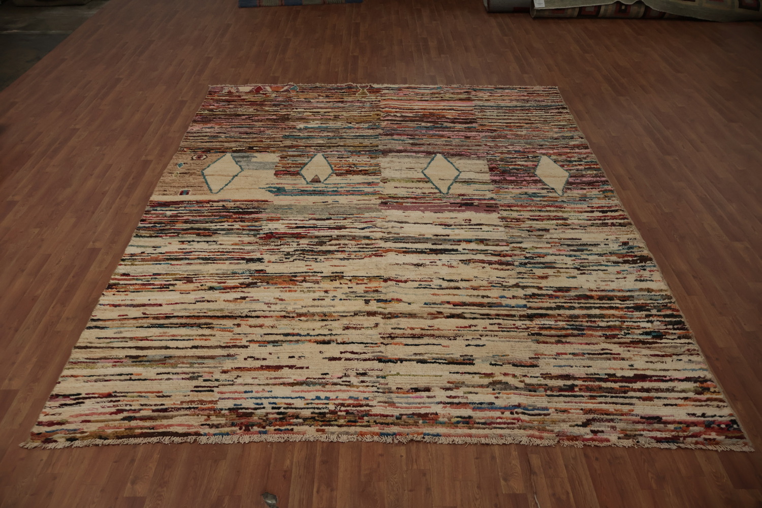 Exquisite Moroccan Area Rug 9x12 Geometric Patterns and Rich Colors