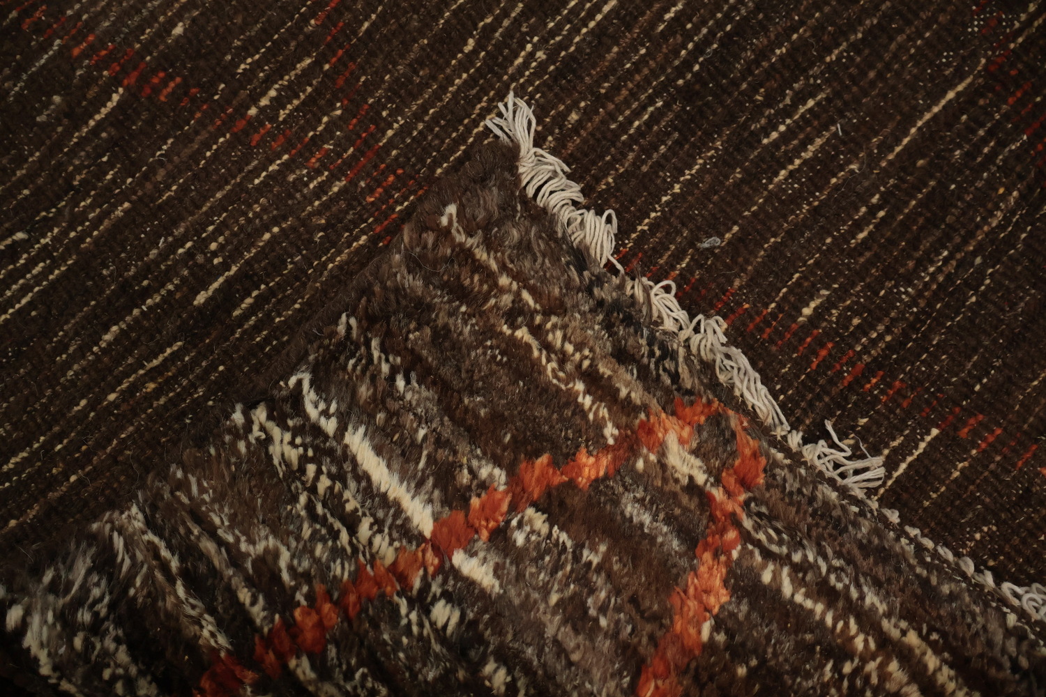Rustic Charm Meets Modern Design in Moroccan Area Rug 8x10