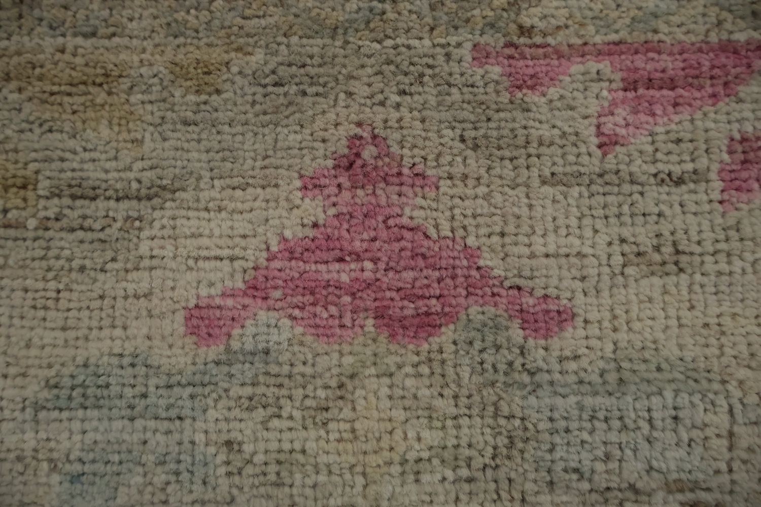 Artisan Oushak Area Rug 8x10 with Intricate Floral and Leaf Patterns