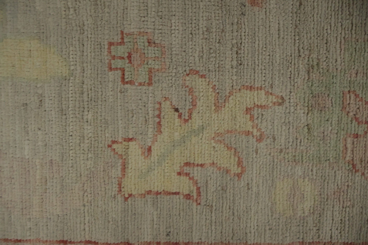 Classic Decor Oushak Vegetable Dye Area Rug 8x10 in Gentle Pastel Shades