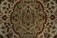 https://image-static-obj.rugsource.com/small/163279_3183936_f69b1fe0.jpeg