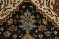 https://image-static-obj.rugsource.com/small/168979_3350017_035b1c08.jpeg