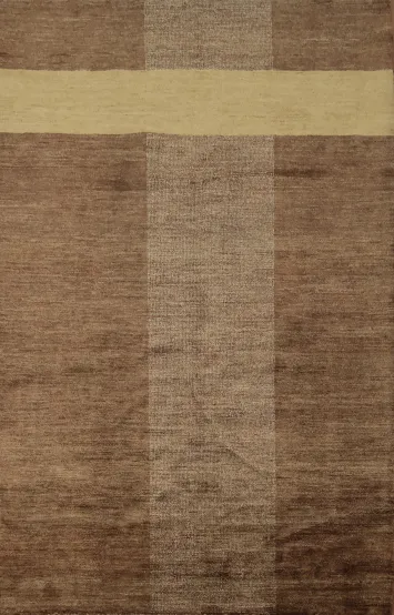 Elegant Earth-Toned Rug with Modern Design Accents 6x8