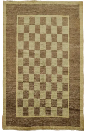 Chic Brown and Beige Checkered Rug for Contemporary Spaces 7x10