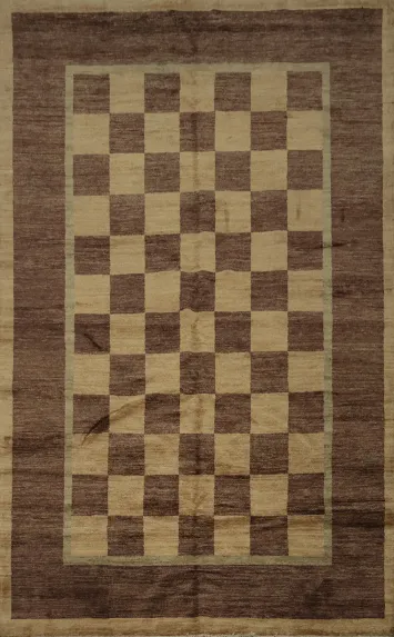 Luxurious Gabbeh Vegetable Dye Area Rug 7x10 in Soft Hues