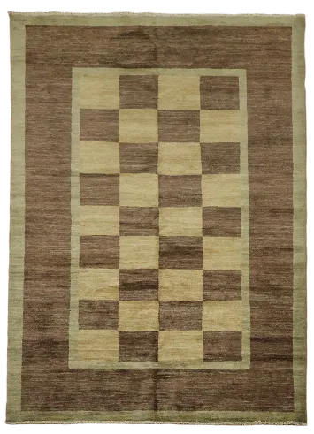 Stylish Brown and Beige Checkerboard Rug for Living Rooms 6x8
