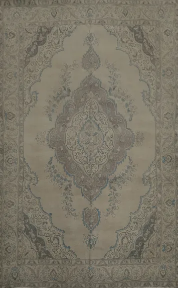 Classic Medallion Tabriz Persian Area Rug 8x11 with Decorative Borders