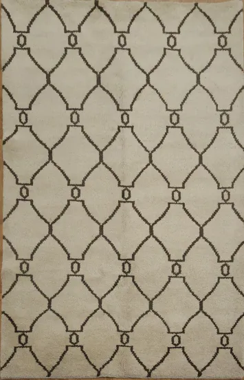 All-Over Trellis Oriental Area Rug 5x8