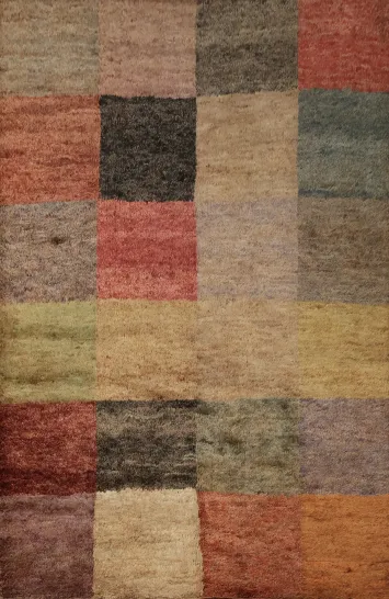 Multicolor Patchwork Rug: Vibrant Squares for a Modern Living Space 6x10