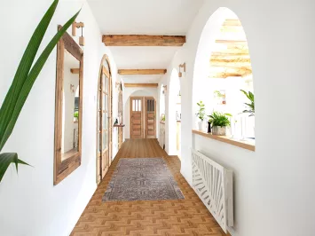 Antique Wool Shiraz Persian Runner Rug 3x9