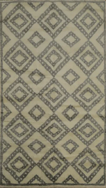 Geometric Moroccan Wool Area Rug 5x8
