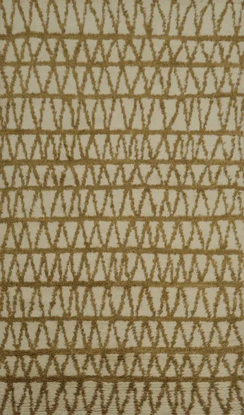 Sophisticated Stylish Triangle Motif Moroccan Area Rug 5x8