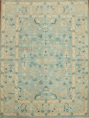 Timeless Oushak Vegetable Dye Rug 3x4 Perfect for a Classic Look