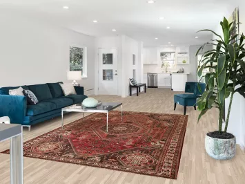 Vintage Wool Shiraz Persian Area Rug 6x9