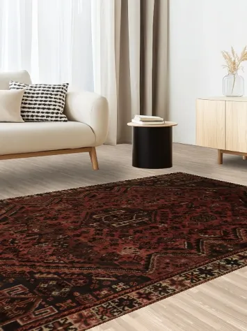 Transform Your Space with This Exquisite Bold Shiraz Persian Area Rug 6x8