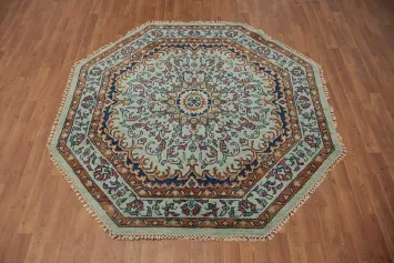Handmade Octagon Rug with Timeless Floral Artwork 6x6