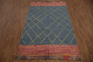 Chic Moroccan Area Rug 6x10 Contrasting Border Accents