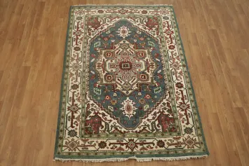 Geometric Heriz-Serapi Oriental Rug 4x6