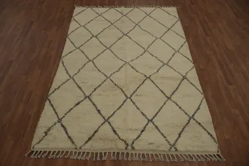 Minimalist Moroccan Wool Area Rug 6x9 in Neutral Beige Tones