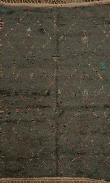 Handmade Gray Moroccan Area Rug 5x8 with Delicate Ethnic Motifs