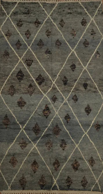 Plush Moroccan Area Rug 6x11 with Stylish Rhombus and Brown Accents