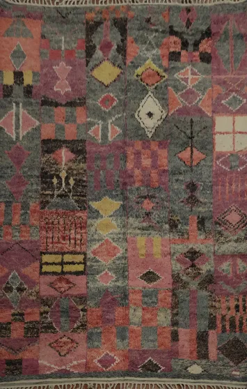 Eclectic Plush Moroccan Area Rug 8x10 to Elevate Your Home's Style