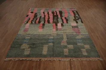 Abstract Plush Moroccan Area Rug 8x10 with Earthy Tones and Hues