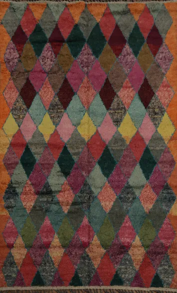 Unique Moroccan Area Rug 8x11 with Geometric Diamonds for a Chic Touch