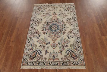 Handmade Floral Nain Persian Accent Rug 3x4