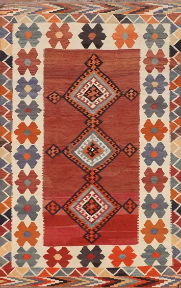 Flat Pile Wool Vegetable Dye Kilim Qashqai Persian Rug 5x8