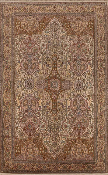 Vintage Floral Wool Anatolian Turkish Area Rug 7x10