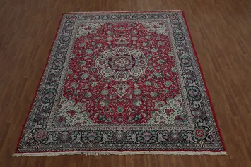 Classic Heritage Kashan Area Rug 10x13 with Floral Details