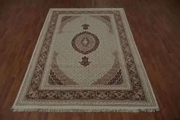 Classic Beige Fish Mahi Rug with Timeless Ornamental Design 7x10