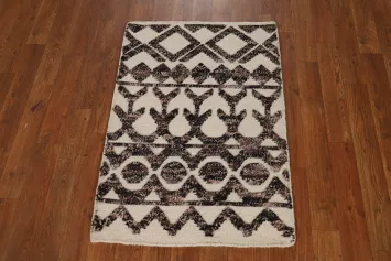 Geometric Wool Moroccan Indian Rug 2x3