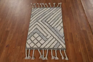 Geometric Wool Moroccan Indian Rug 2x3