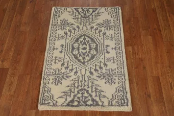 Handmade Moroccan Oriental Accent Rug 2x3