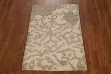 Abstract Wool Moroccan Oriental Accent Rug 2x3