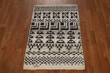Geometric Wool Moroccan Indian Accent Rug 2x3