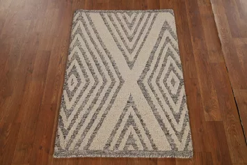Geometric Wool Moroccan Indian Accent Rug 2x3